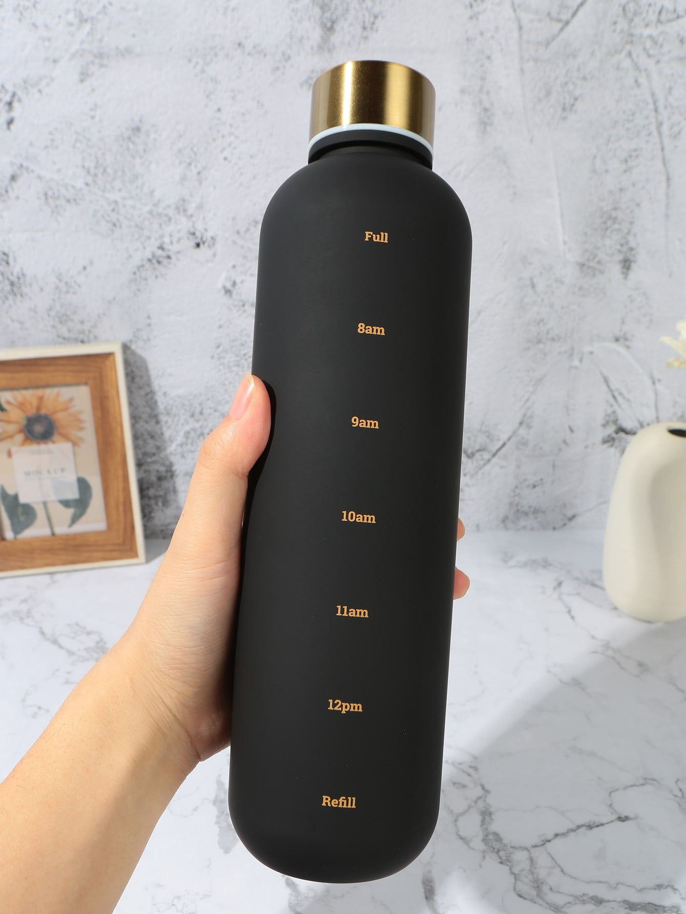 1l water bottle