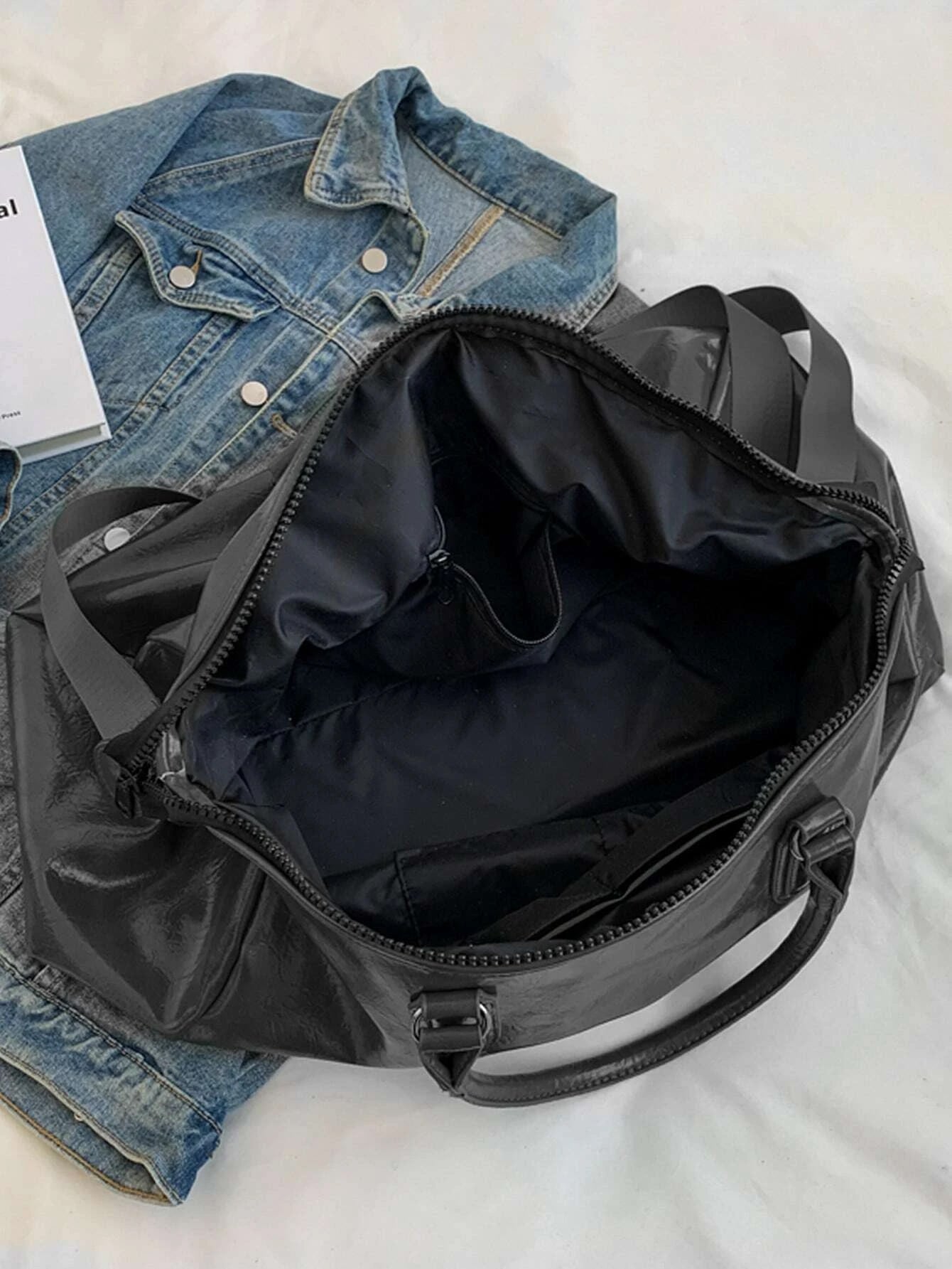 Minimalist Large Capacity Duffel Bag