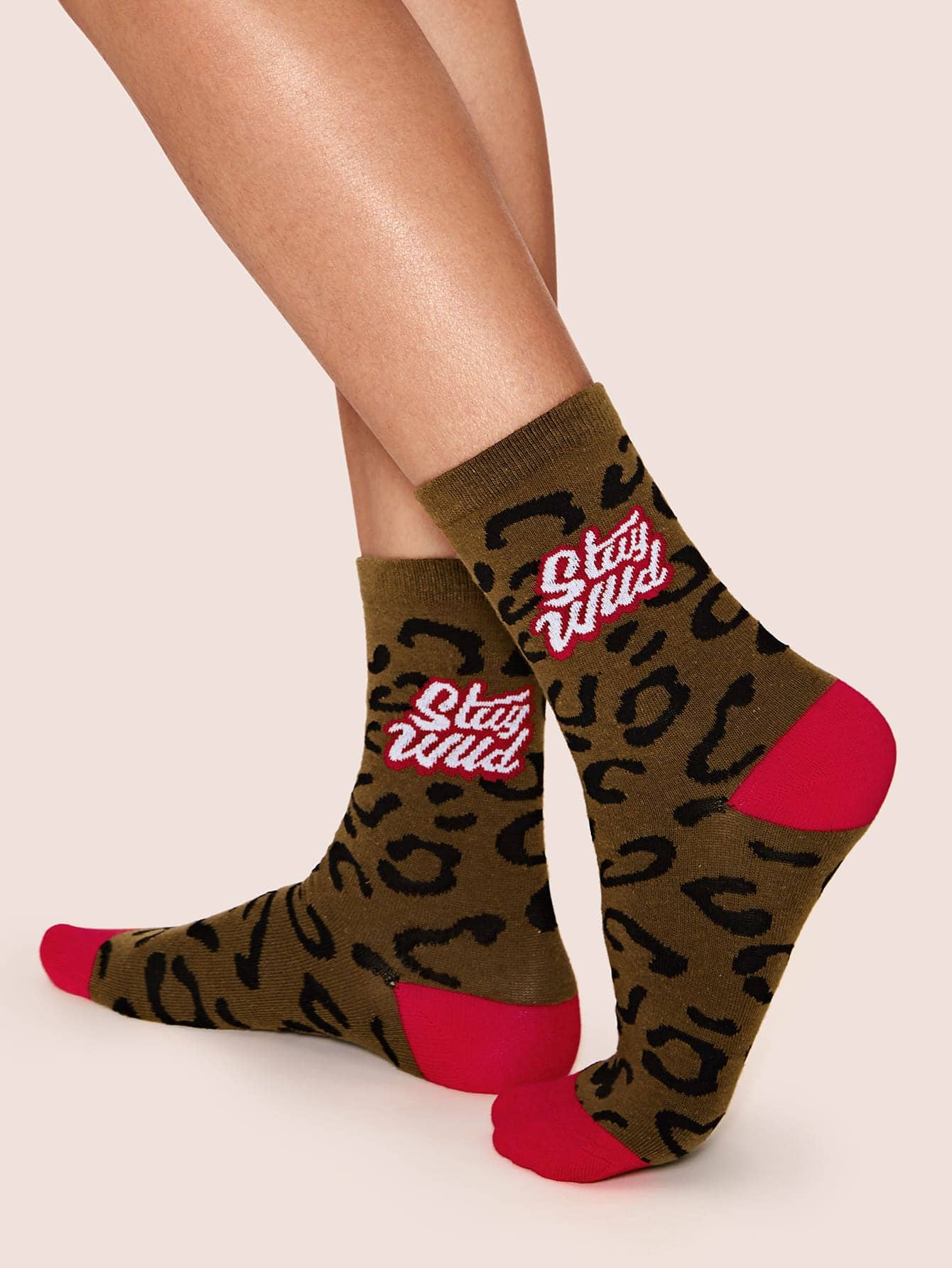 2pairs Letter Graphic Crew Socks